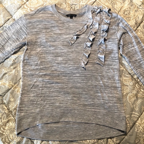 Banana Republic gray sweatshirt with ruffle detail - Picture 2 of 9